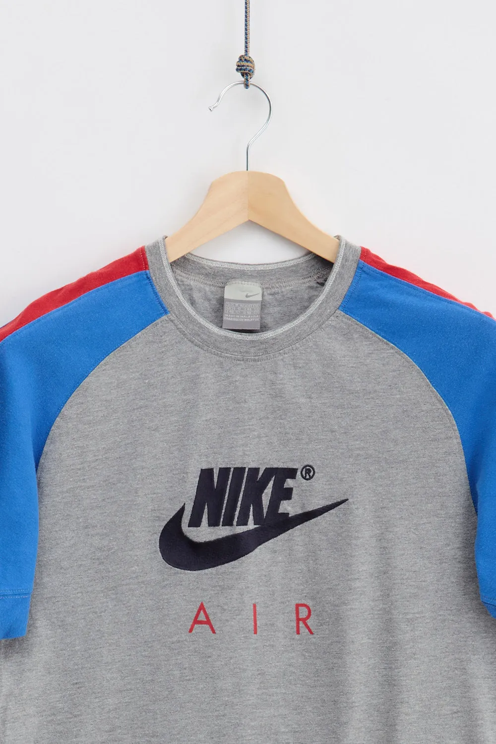 Nike Tee (M) sold by Livid Jeans product image thumbnail 2