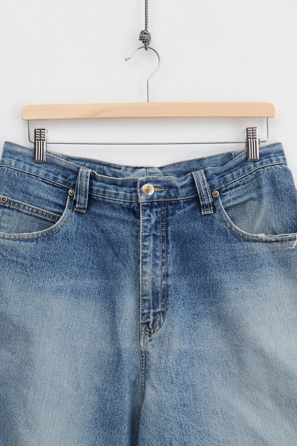 Roc-A-Wear Denim Carpenter Denim Shorts (W32) sold by Livid Jeans product image thumbnail 2
