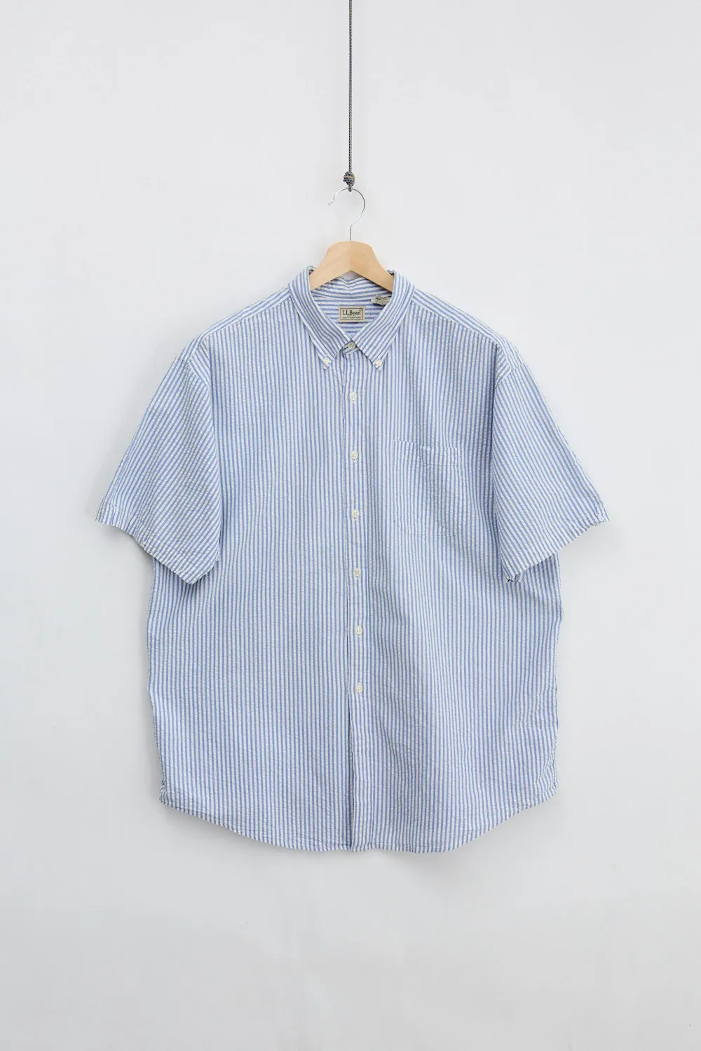 L.L. Bean Seersucker Short Sleeve Shirt (XL) sold by Livid Jeans