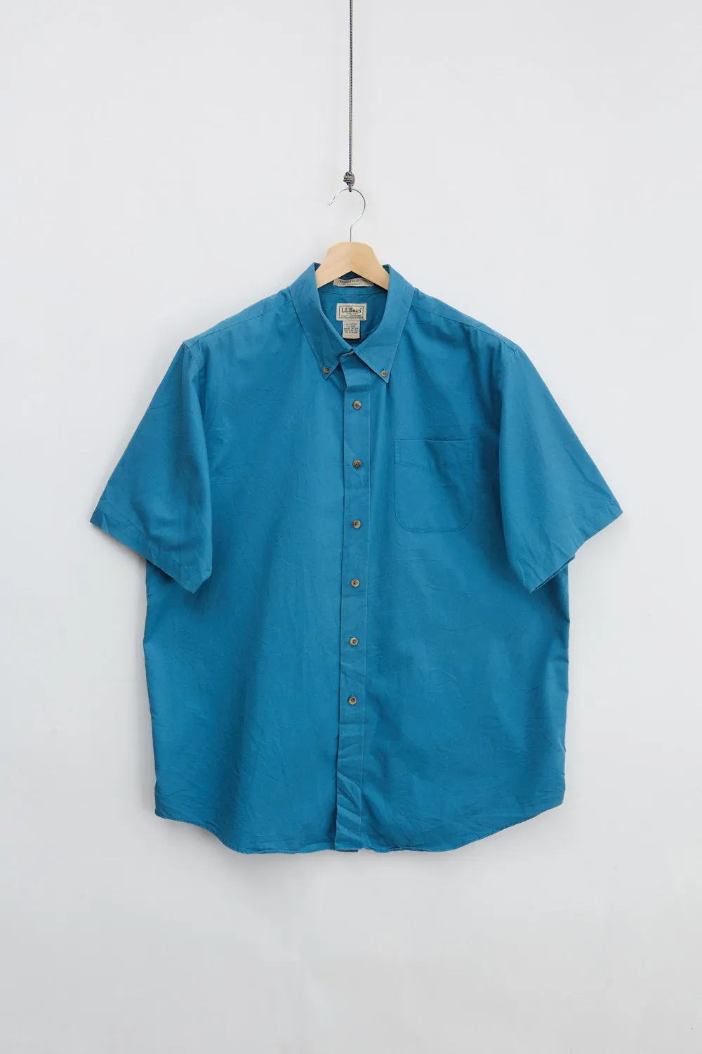 L.L. Bean Short Sleeve Shirt (XL) sold by Livid Jeans