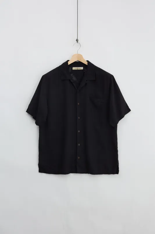 Tommy Bahama Silk Shirt (L) made by Vintage