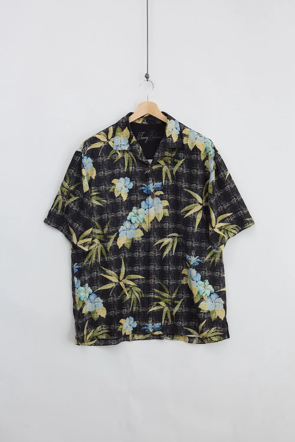 Tommy Bahama Silk Shirt (XL) sold by Livid Jeans