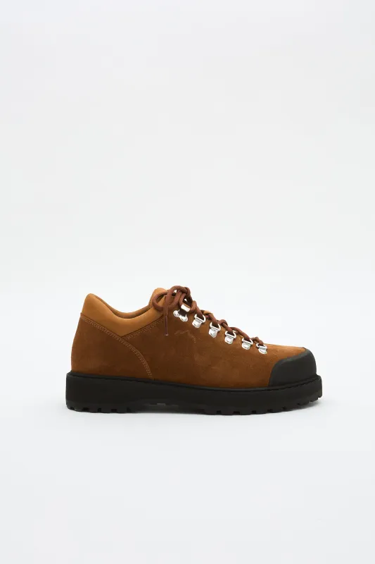 Cornaro Nut made by Diemme Footwear