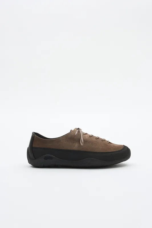 Wanderer Almond Suede made by Tarvas Footwear