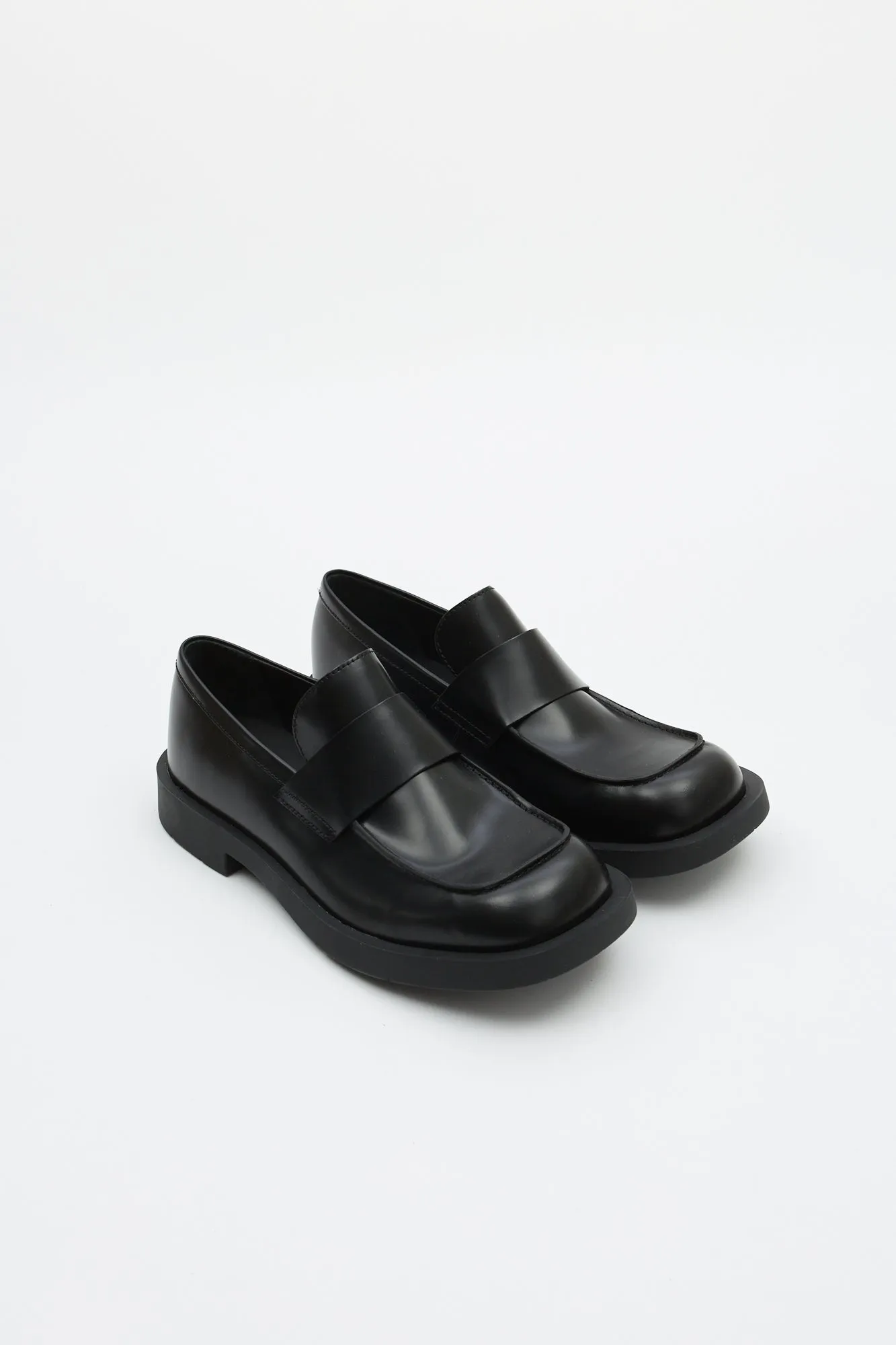 1978 Saddle Loafer Black sold by Livid Jeans product image thumbnail 2