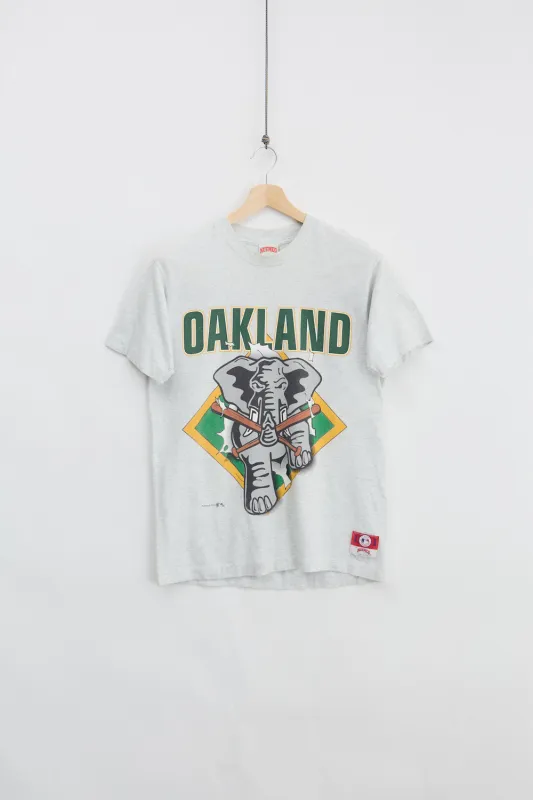90's Oakland Athletics MLB Tee (M) made by Vintage