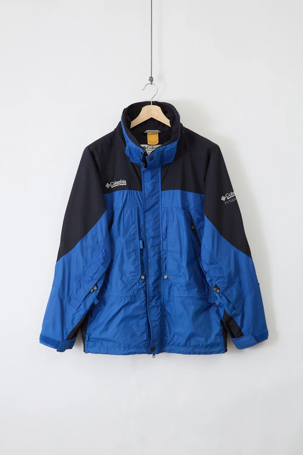 90's Columbia Titanium Soft Shell Padded Sports Jacket (L) sold by Livid Jeans