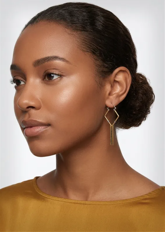 Axis earrings made by Fairy floss