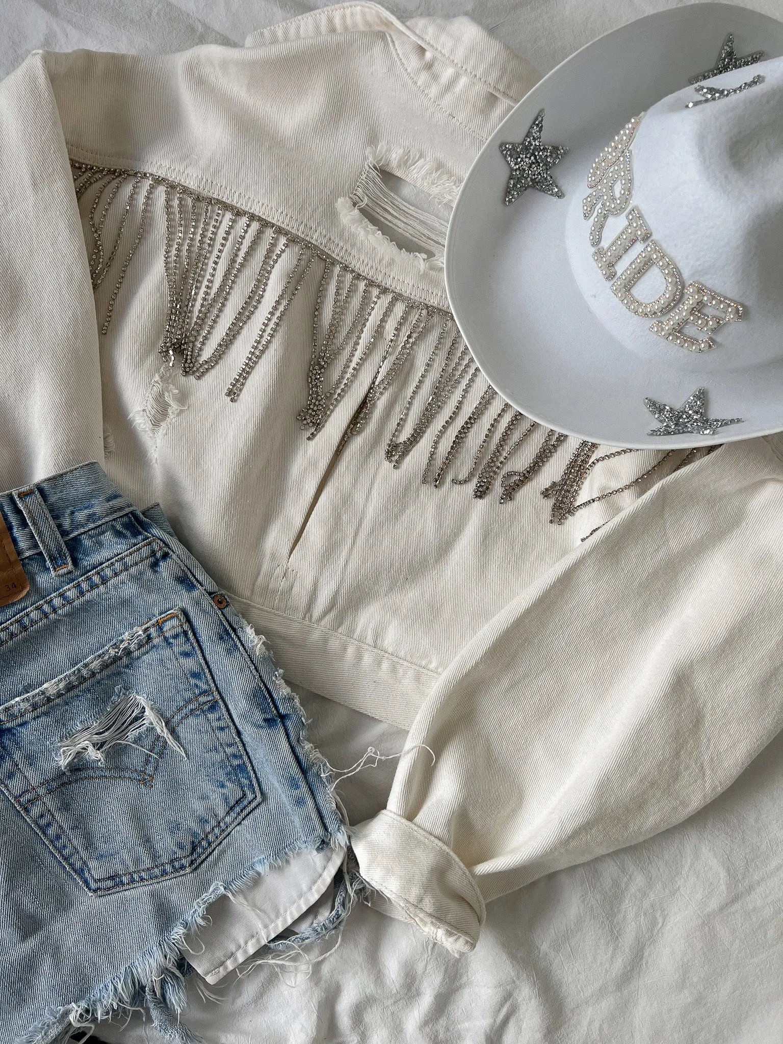Bride Cowboy Hat sold by Finding July product image thumbnail 3