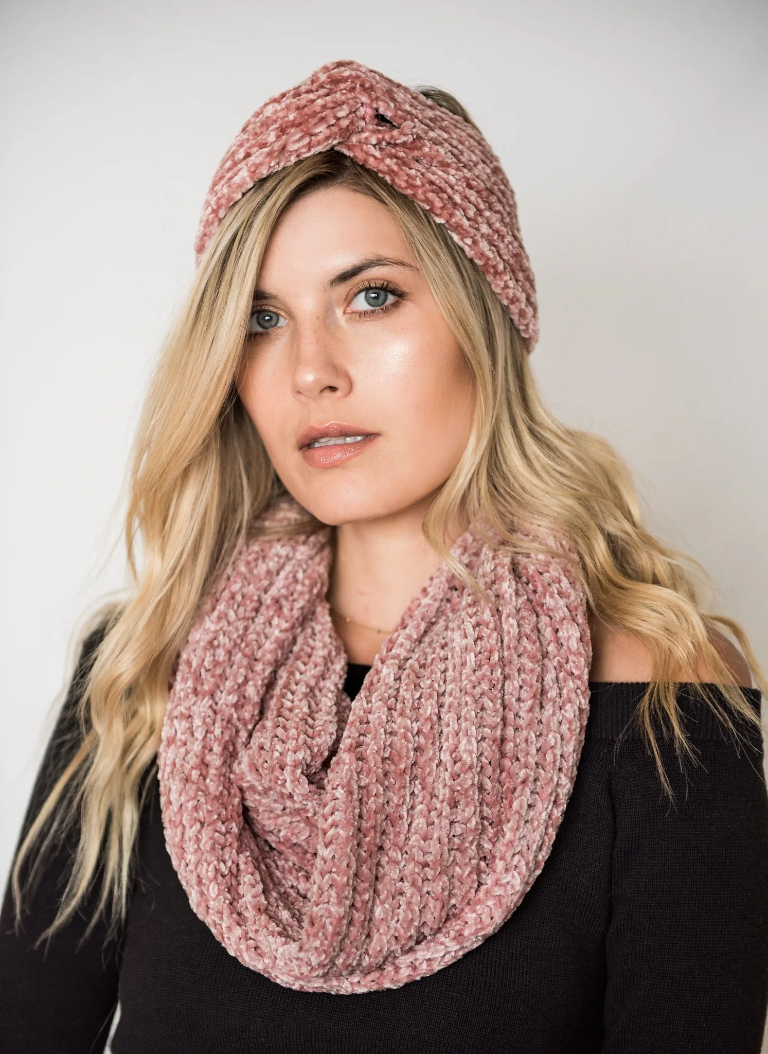Chenille Double Twist Scarf sold by Finding July product image thumbnail 2