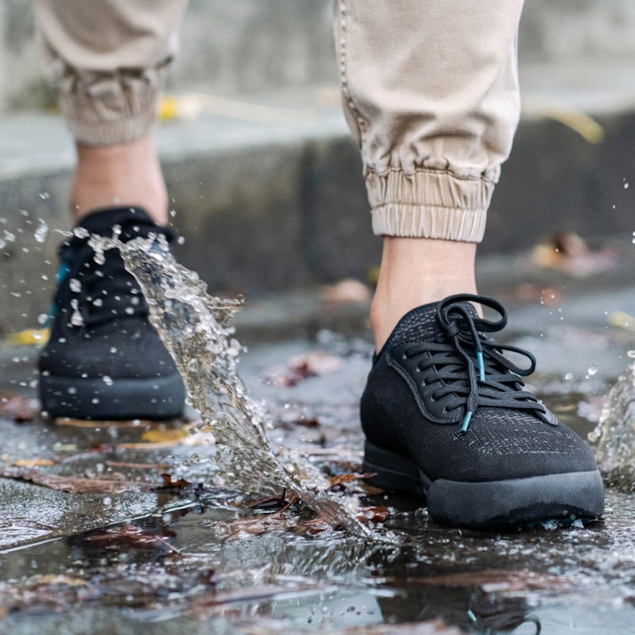 Men's Weekend - Asphalt Black on Black sold by Vessi product image thumbnail 5