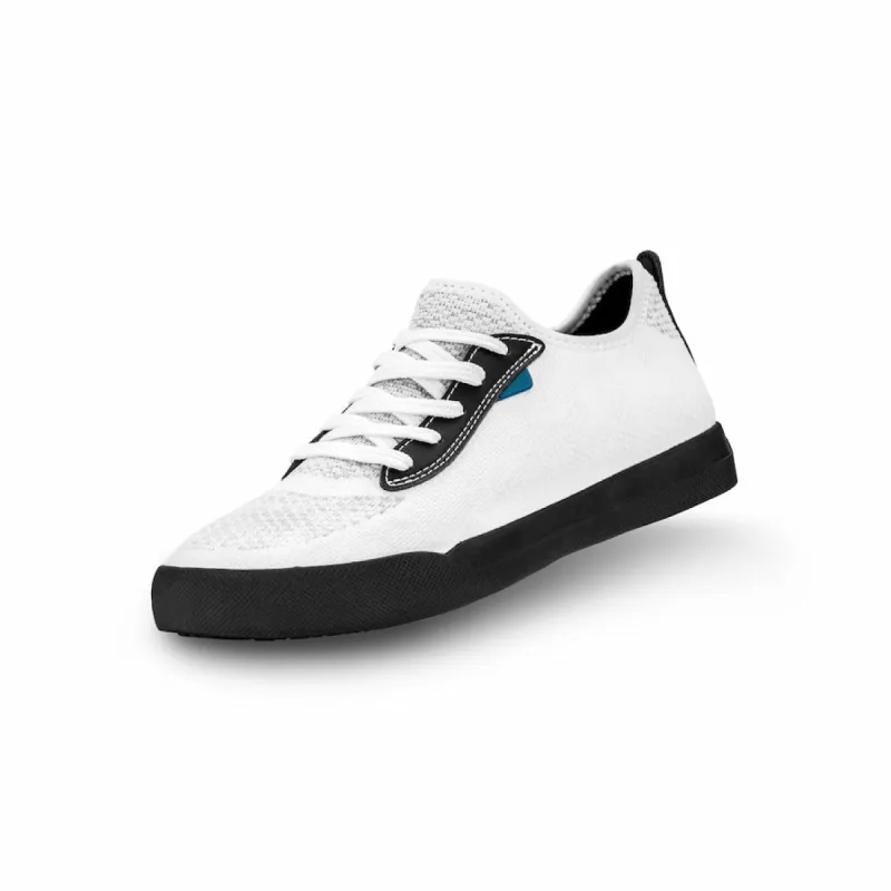 Men's Weekend - Nova White sold by Vessi