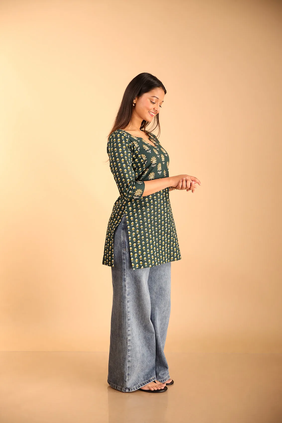 Multi-Patched Styled Green Kurti sold by Dri by Himadri product image thumbnail 4