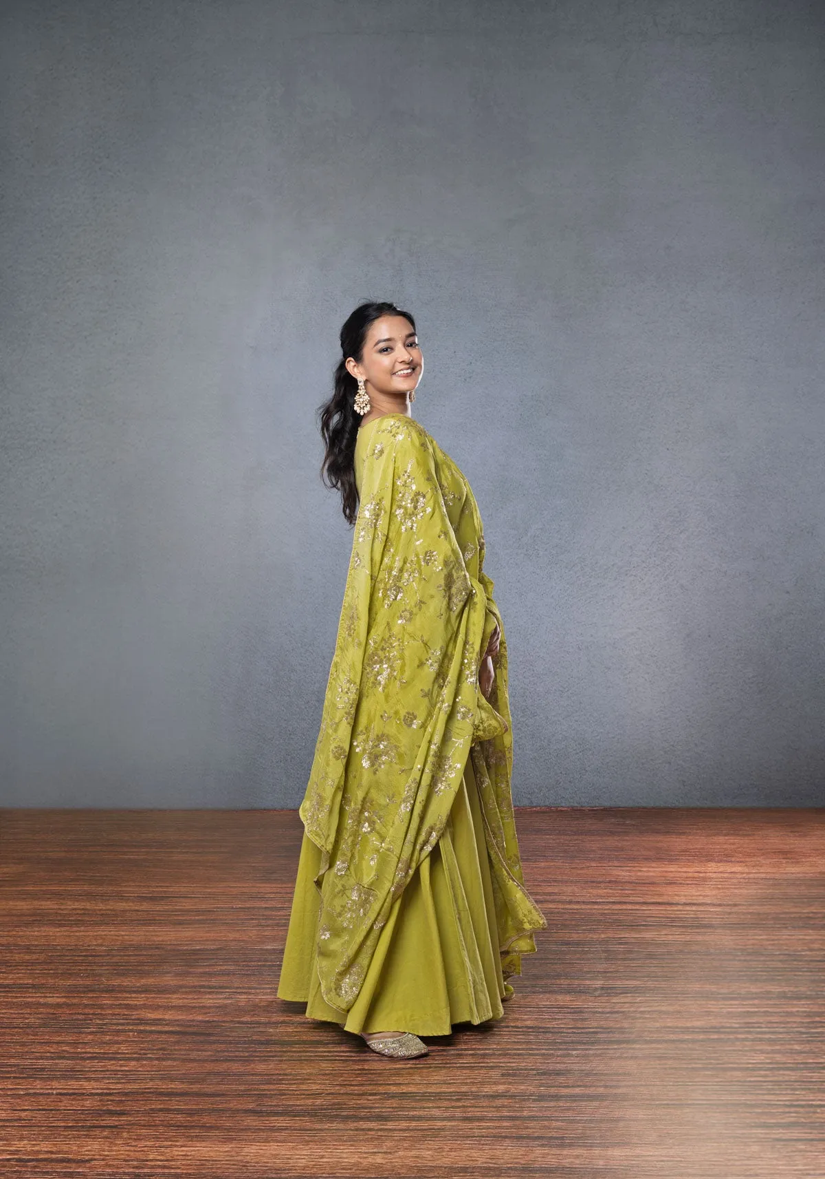 Leafy Green Suit With Belt (3-piece Set) sold by Dri by Himadri product image thumbnail 3