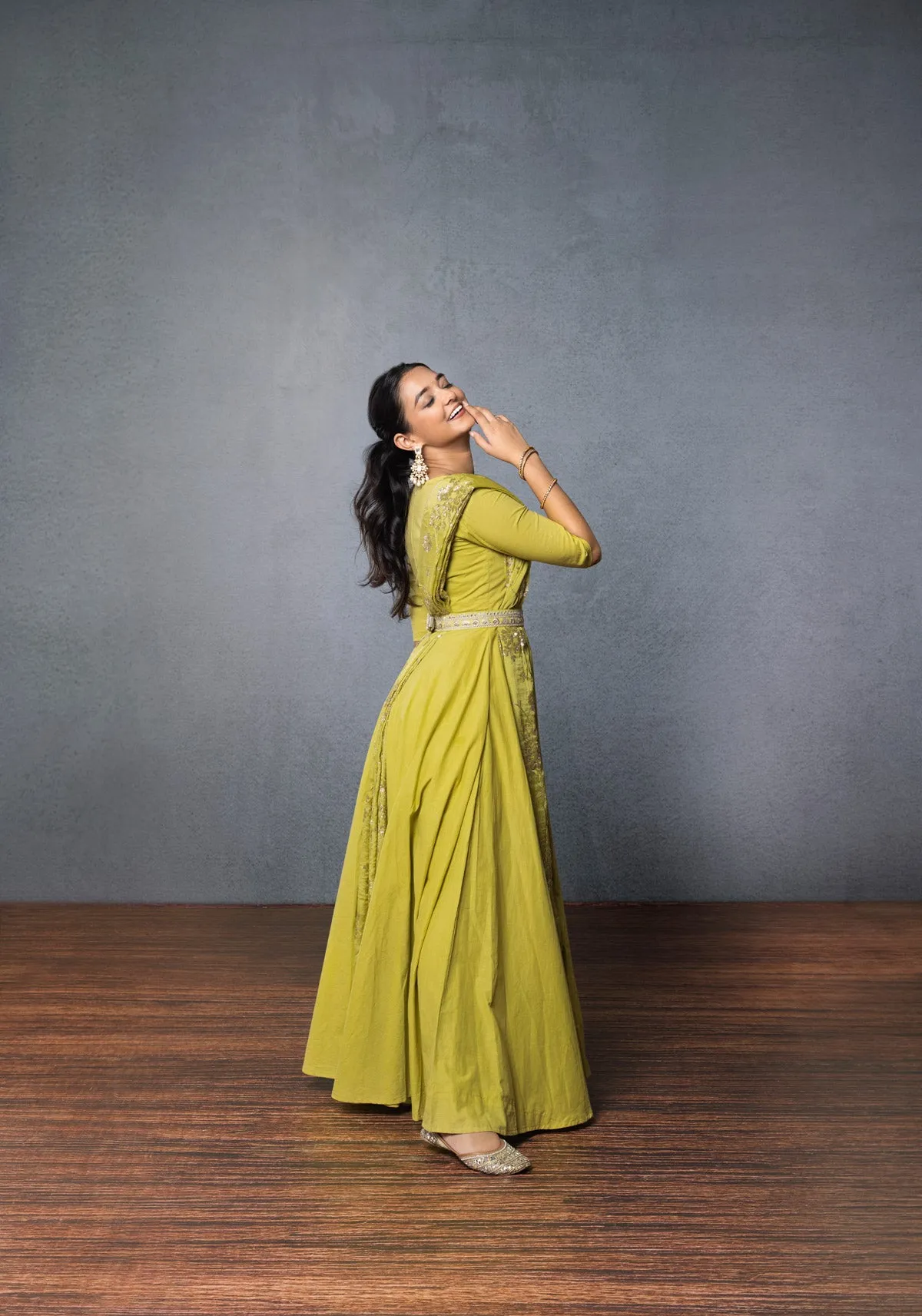 Leafy Green Suit With Belt (3-piece Set) sold by Dri by Himadri product image thumbnail 5