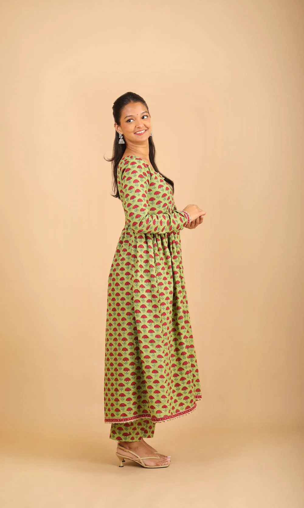 Parrot Green Nyra-Cut Cotton Kurta Set sold by Dri by Himadri product image thumbnail 4