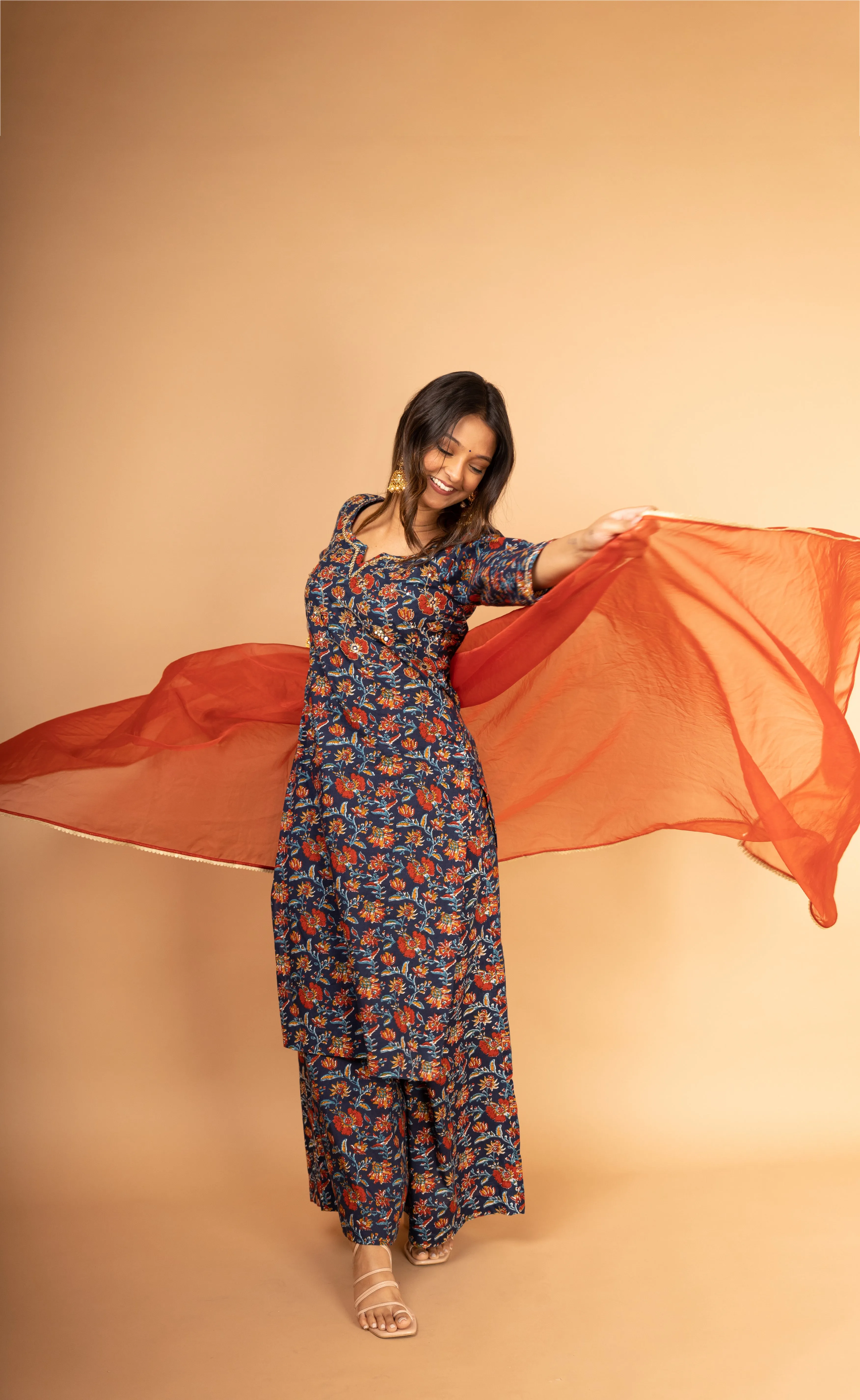 Floral Hand Embroidered Suit (3-piece set) sold by Dri by Himadri product image thumbnail 2