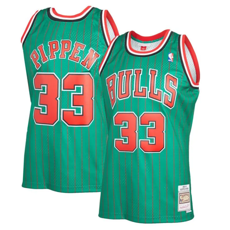 Men's Chicago Bulls Scottie Pippen Mitchell & Ness Green 1995-96 Hardwood Classics Reload 2.0 Swingman Jersey sold by The Bright Side