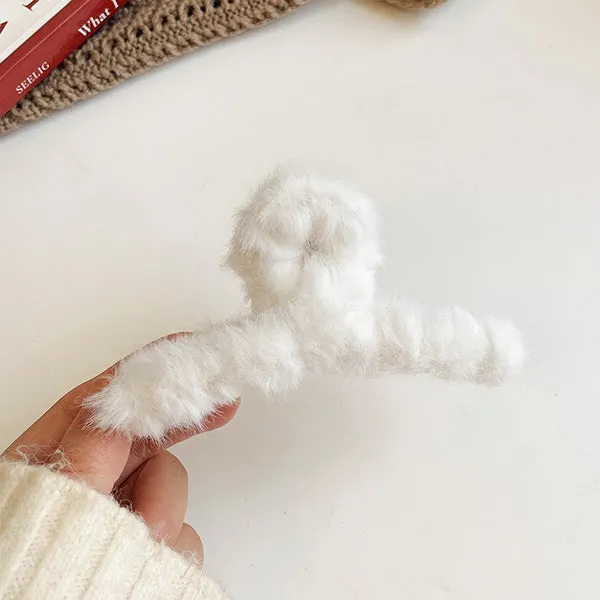 Soft Fluffy Claw Clip sold by Pinky Paradise product image thumbnail 4