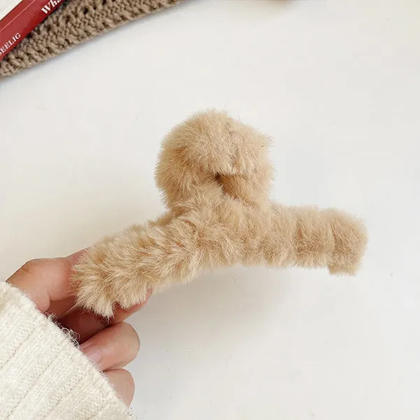 Soft Fluffy Claw Clip sold by Pinky Paradise product image thumbnail 2