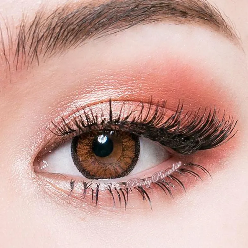 Venus Eye Almond sold by Pinky Paradise