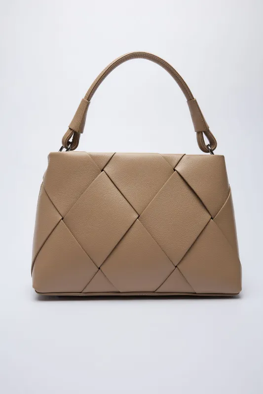 Estra Beige made by Lonza
