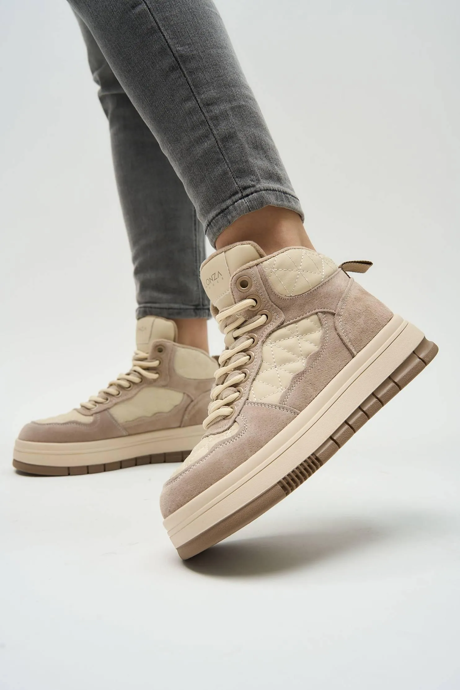 Crue Beige sold by Lonza product image thumbnail 5