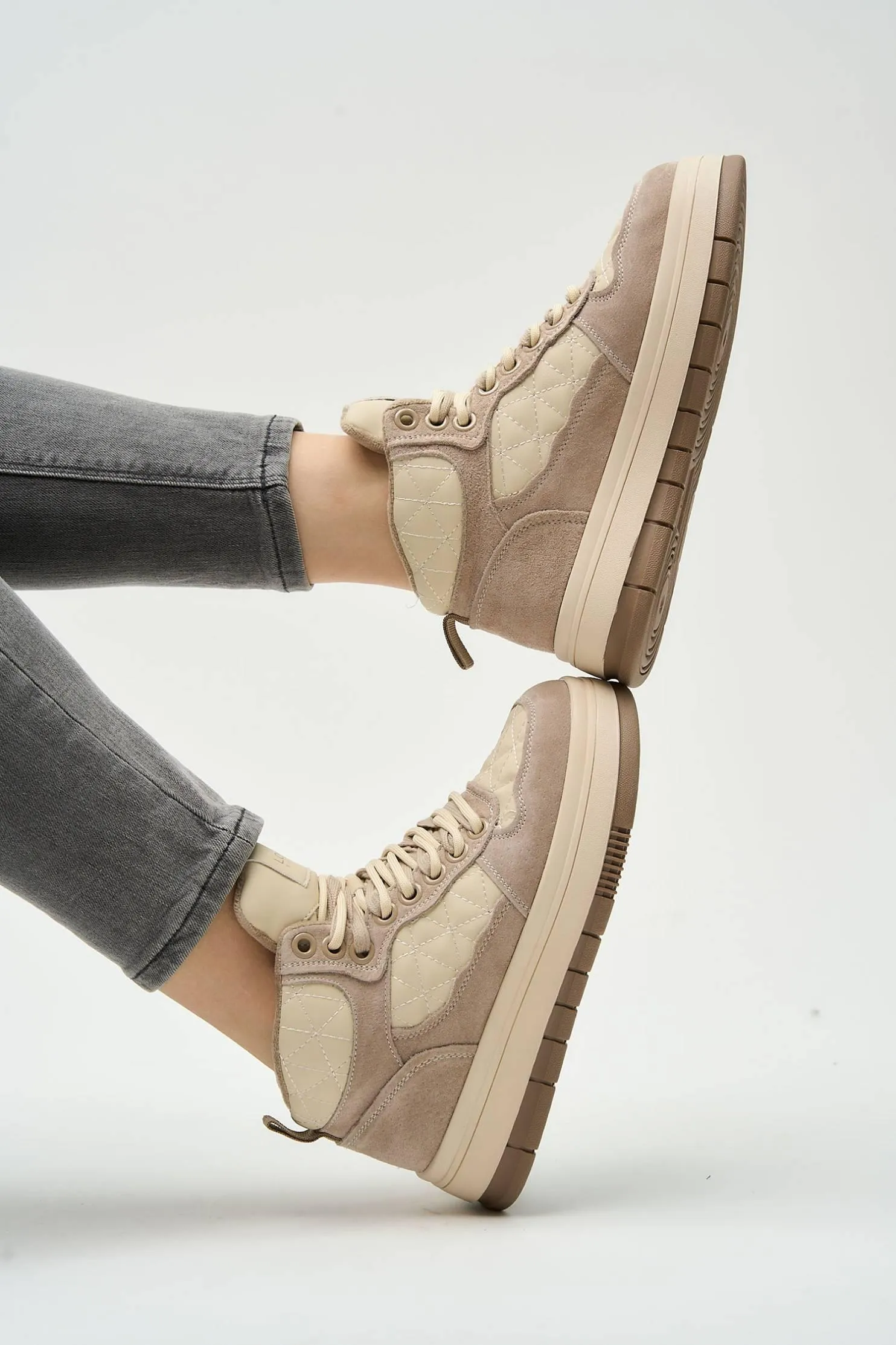 Crue Beige sold by Lonza product image thumbnail 3
