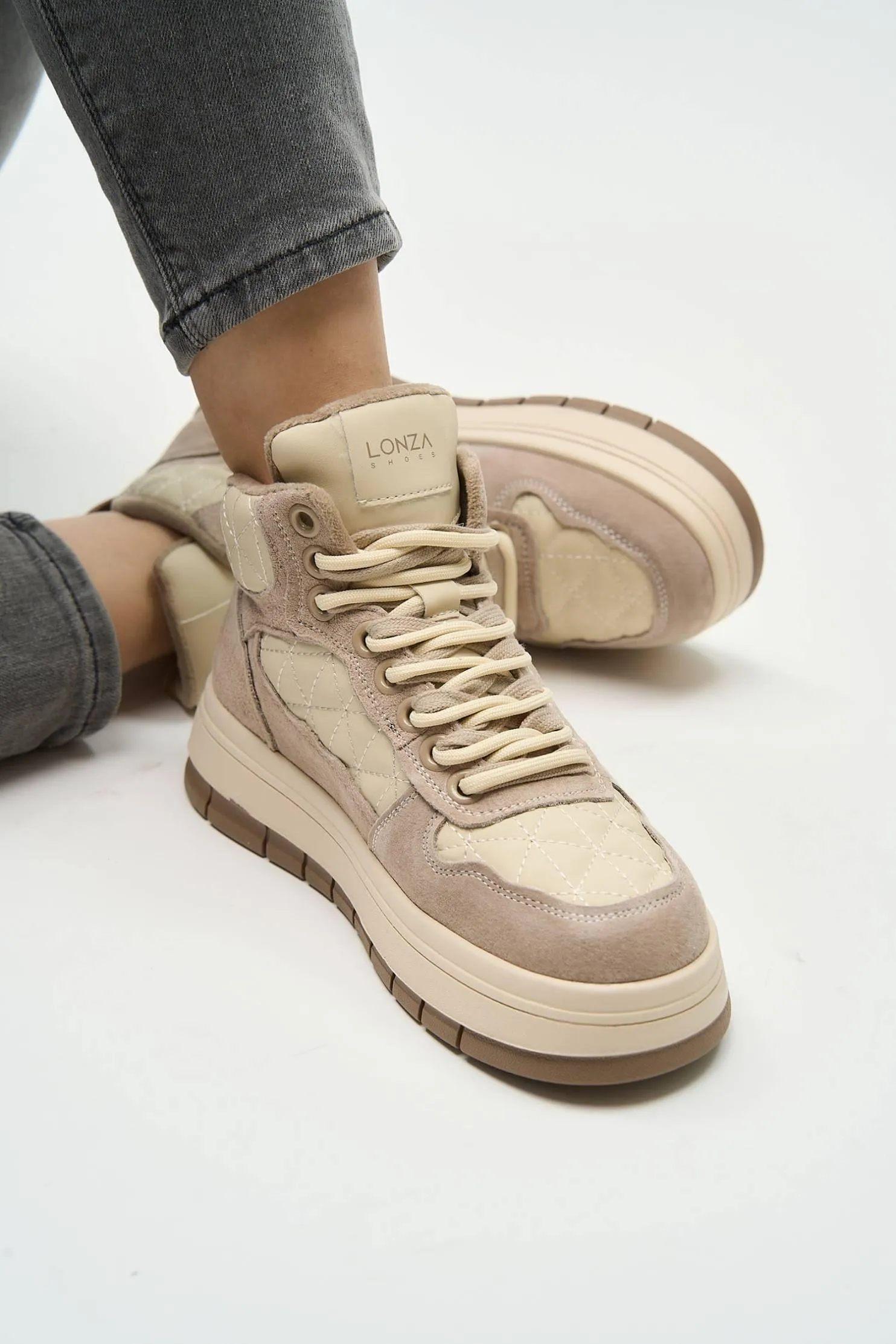 Crue Beige sold by Lonza product image thumbnail 2