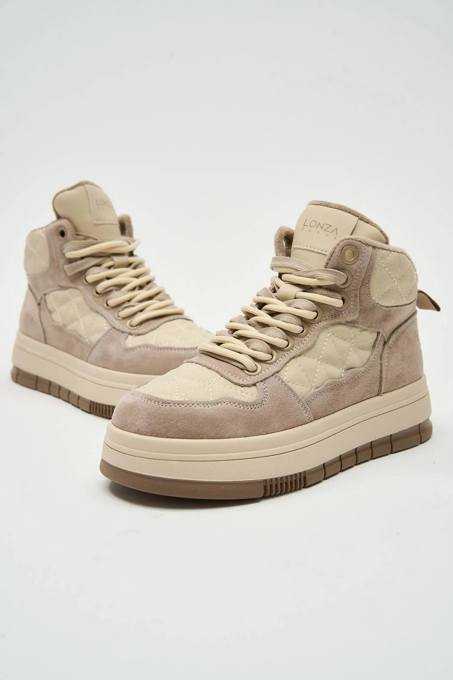Crue Beige sold by Lonza