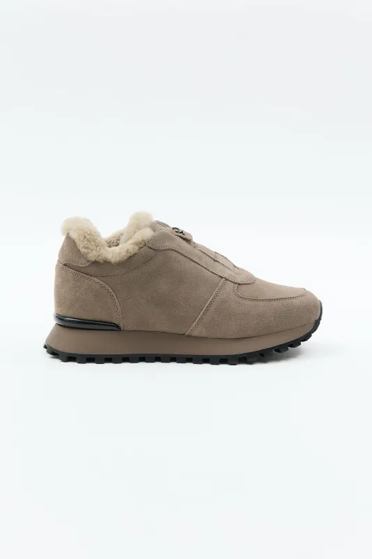 Elaris Khaki made by Lonza
