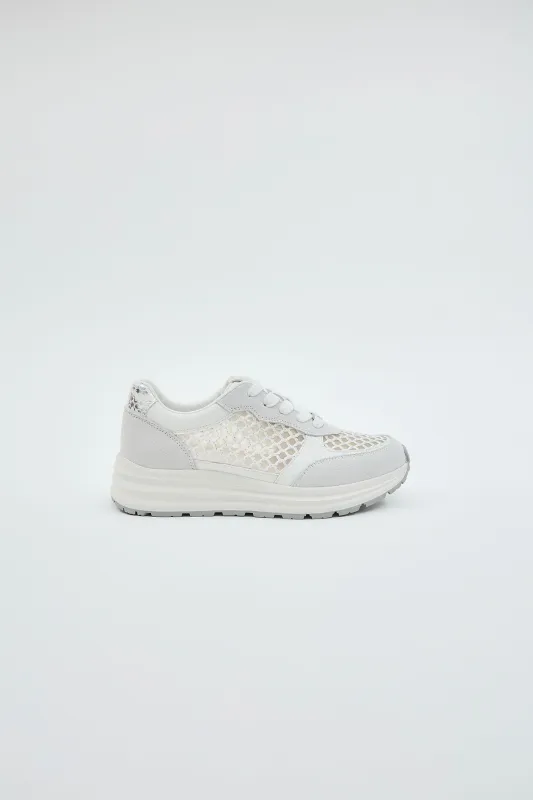 Chelsea White made by Lonza