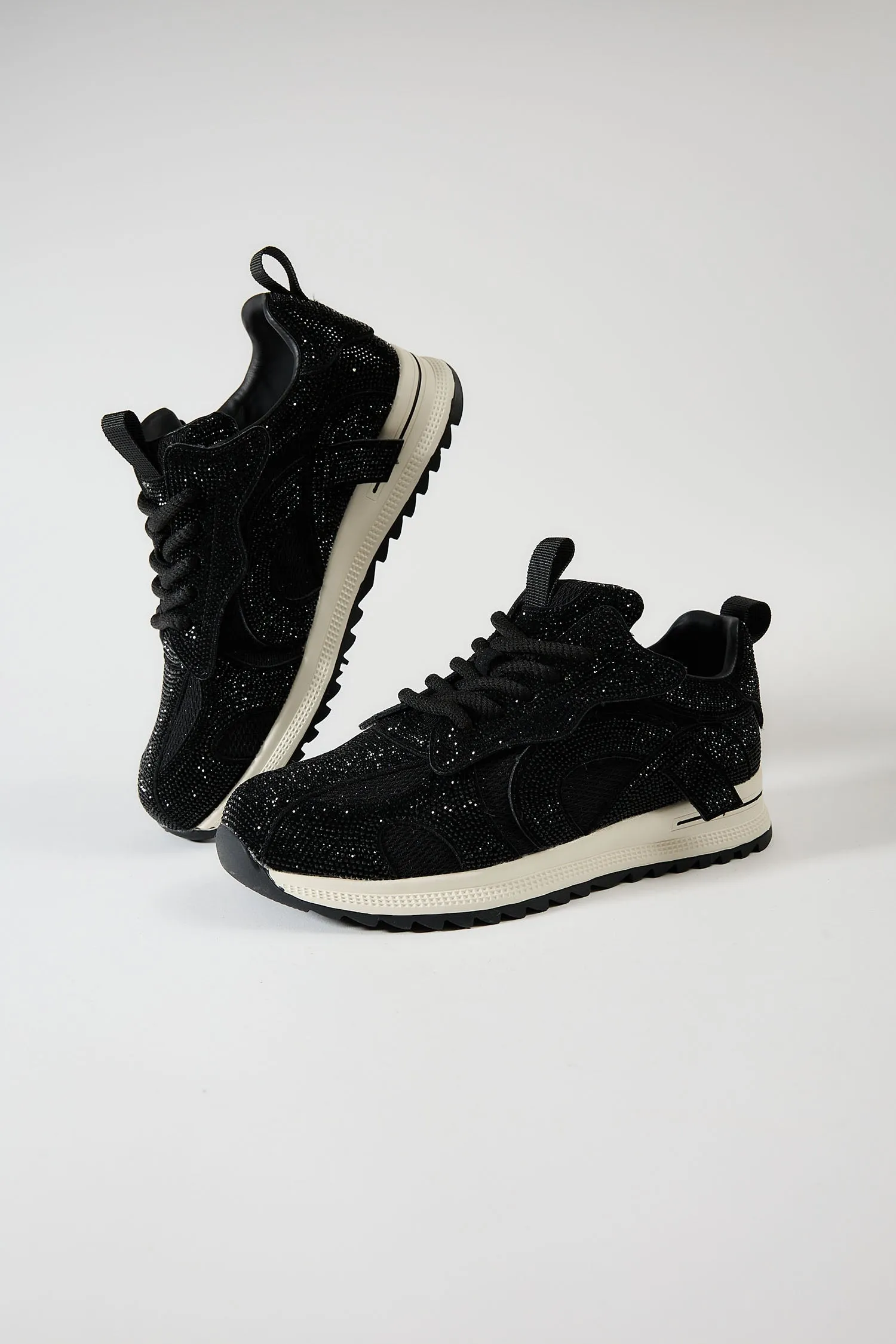 Carmel Black sold by Lonza product image thumbnail 2