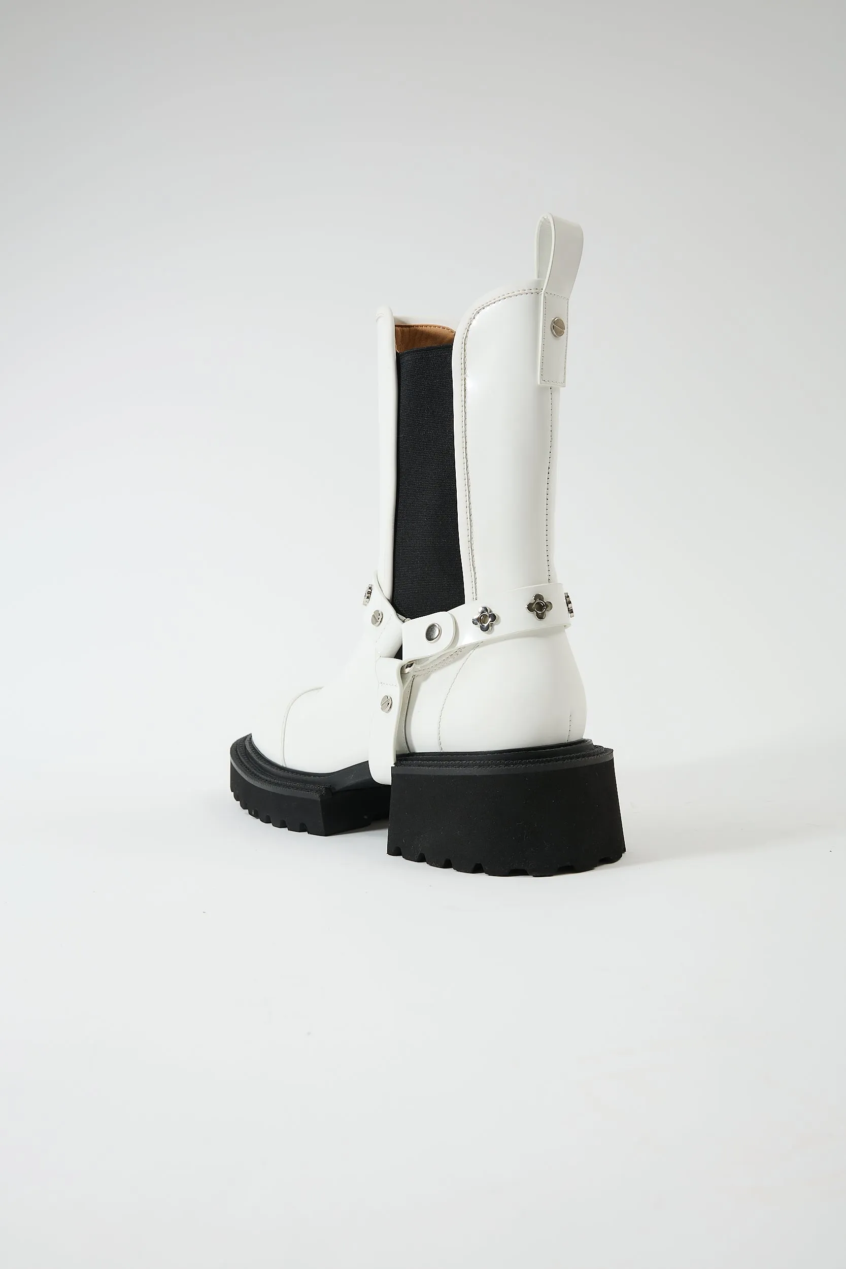 Erato White sold by Lonza product image thumbnail 3