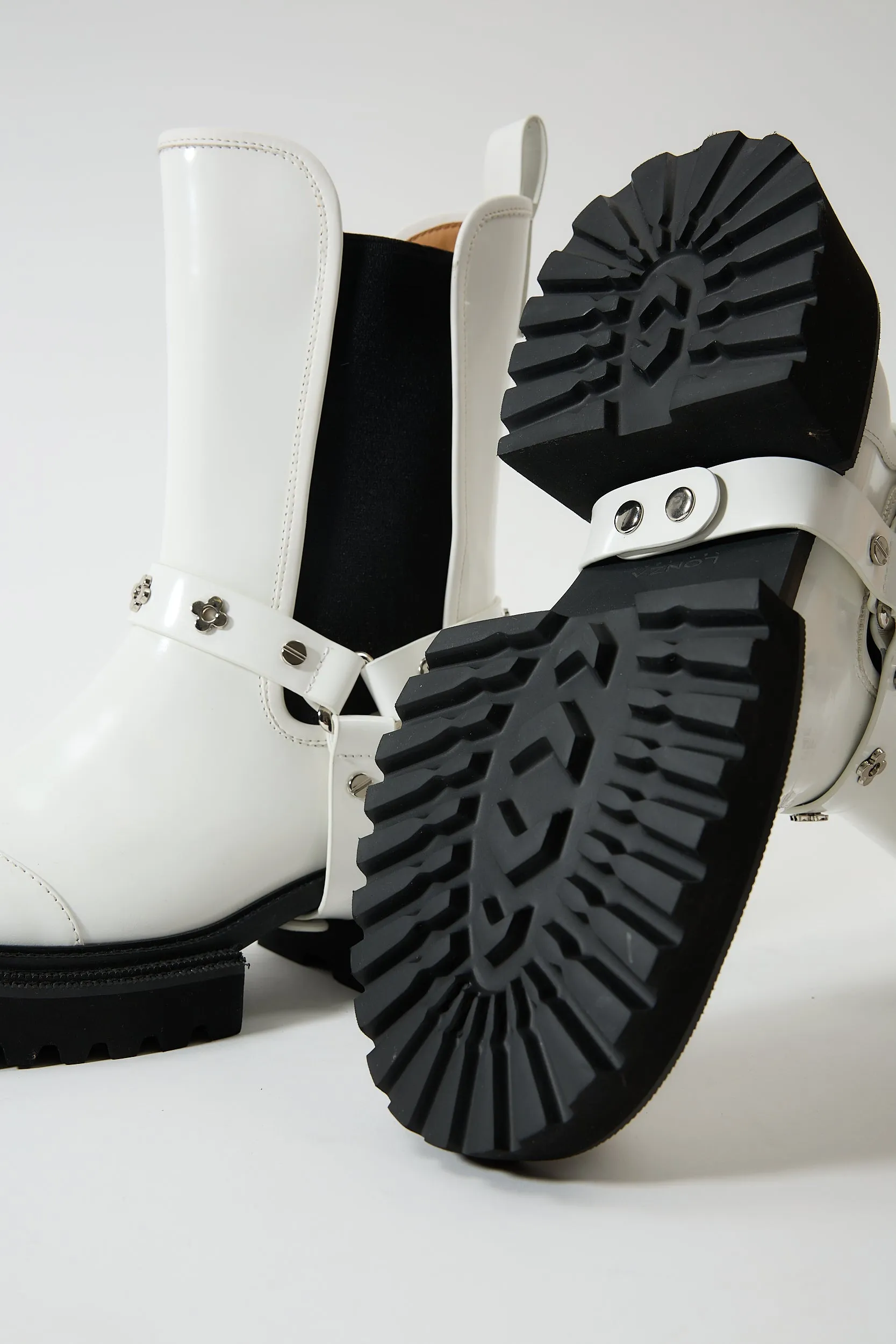 Erato White sold by Lonza product image thumbnail 5