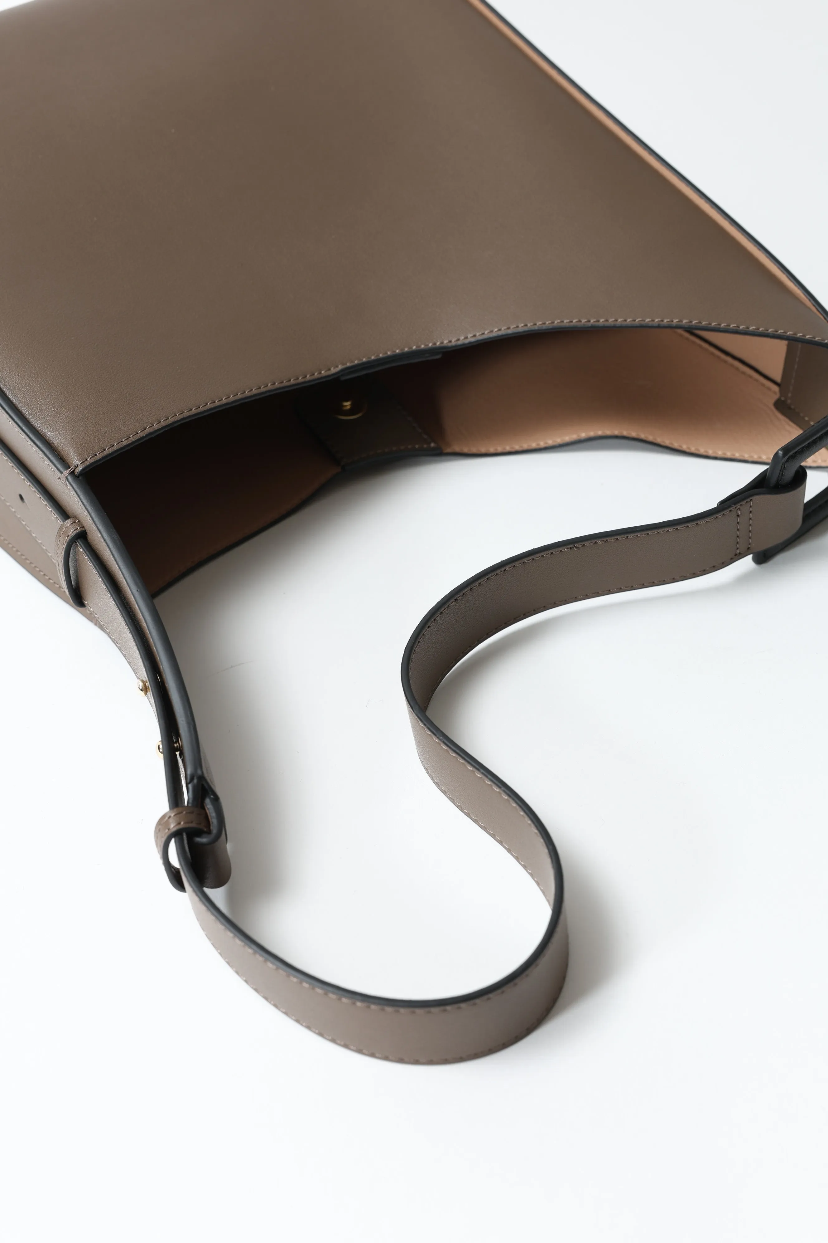 Chara Beige sold by Lonza product image thumbnail 2