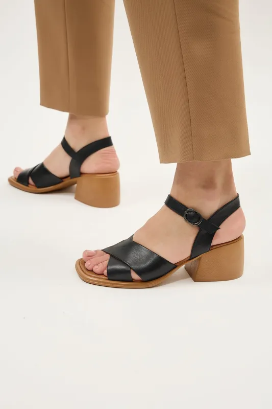 Daphne Tan made by Lonza