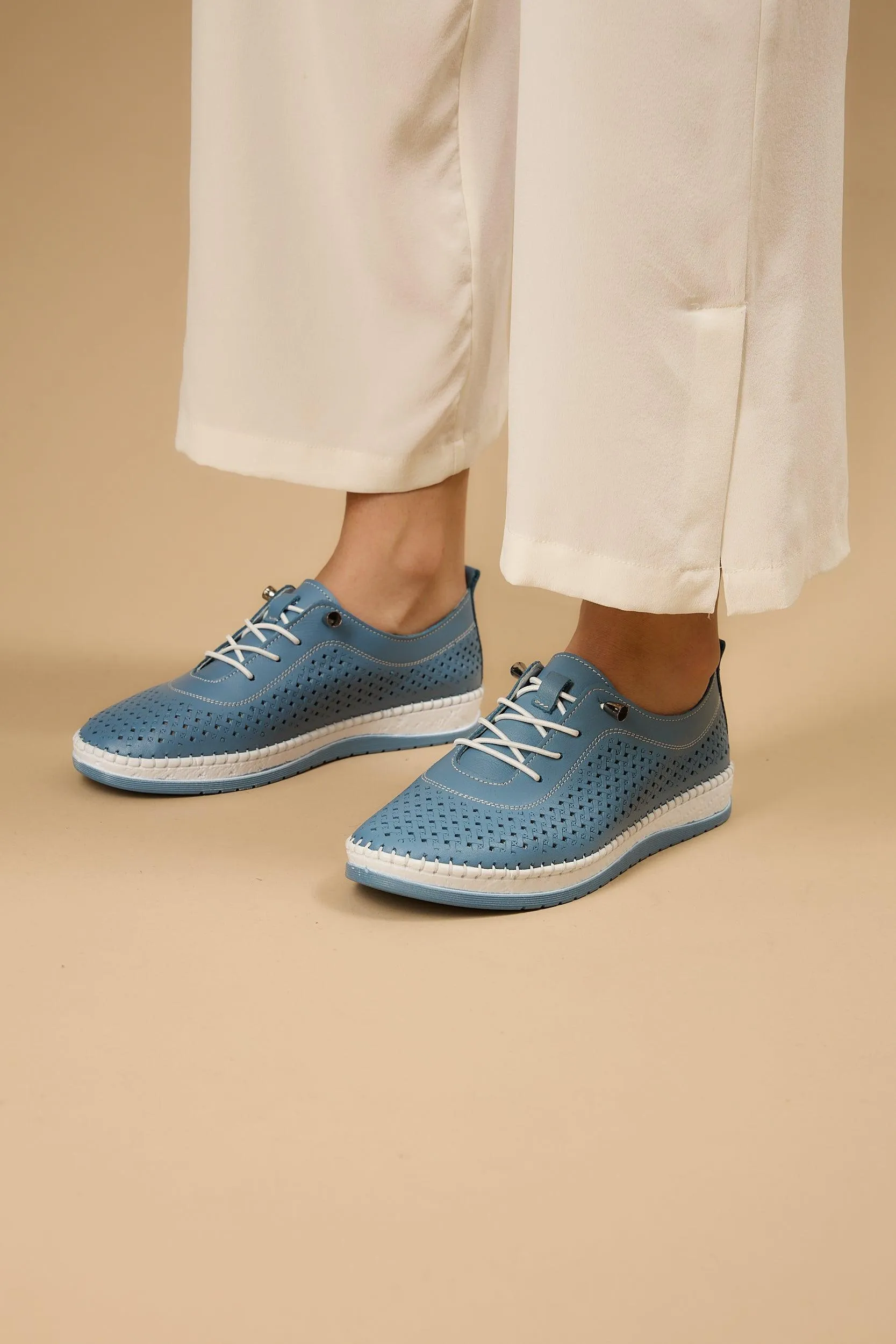 Shoella Blue sold by Lonza product image thumbnail 5