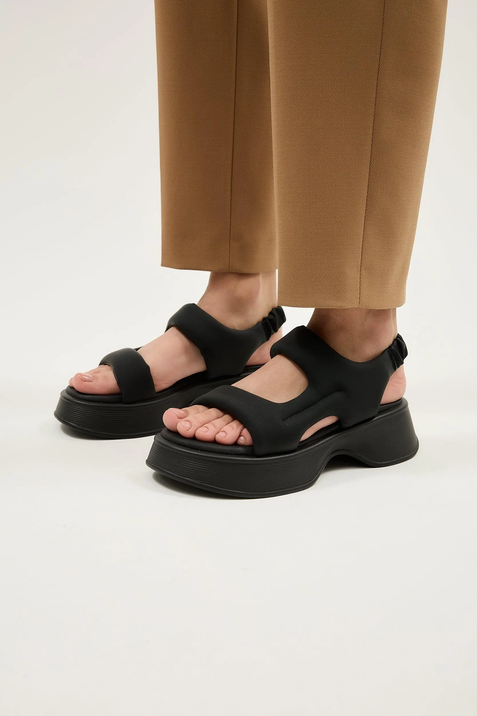 Antonia sold by Lonza product image thumbnail 2