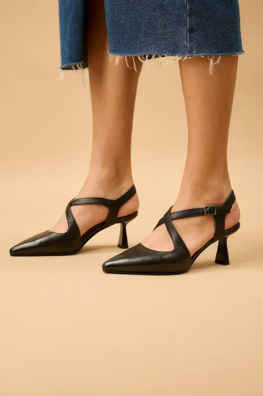 Fernanda Black made by Lonza