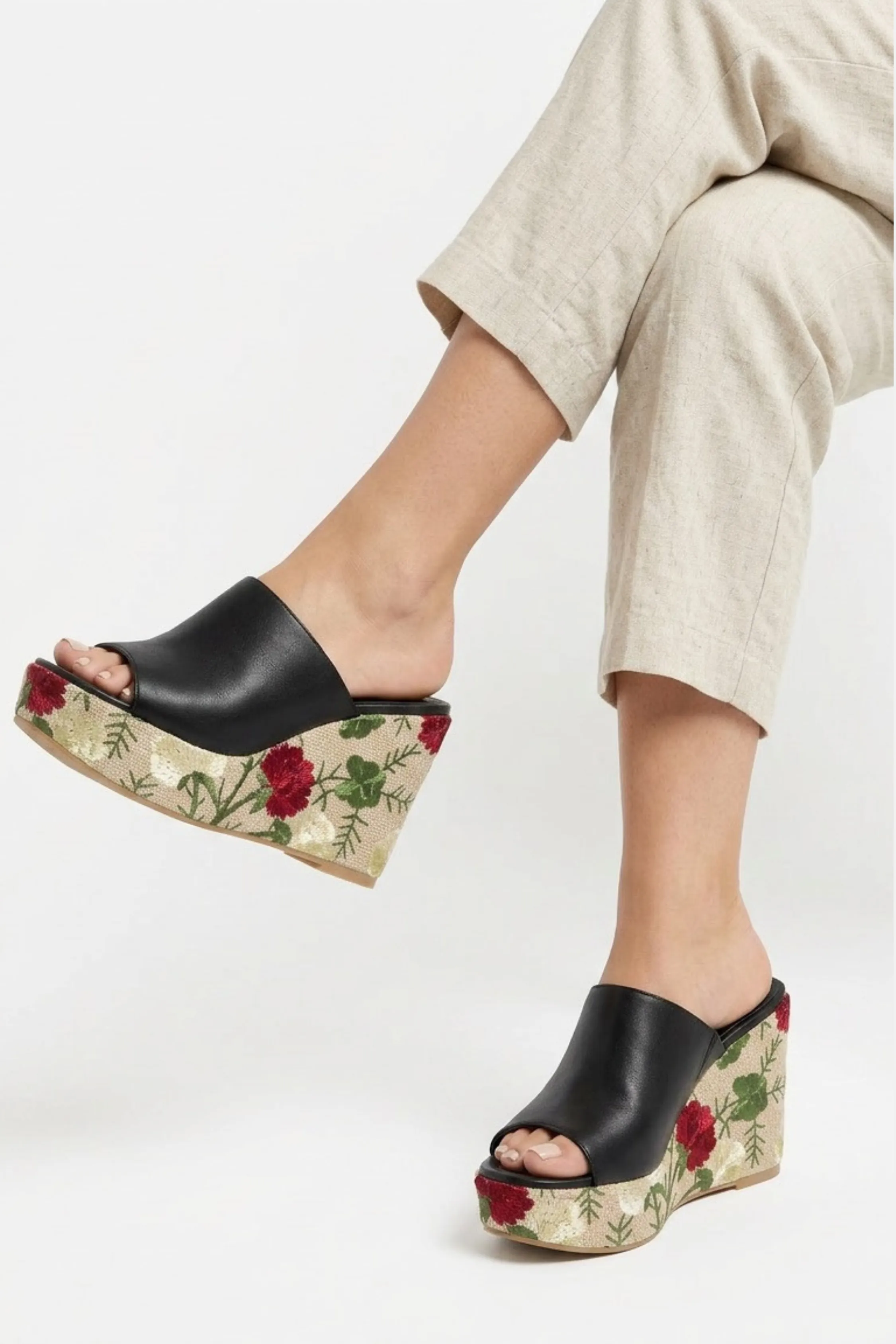 Flora Black sold by Lonza product image thumbnail 3