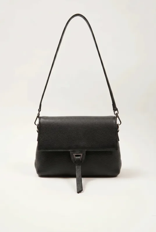Alexis Black made by Lonza