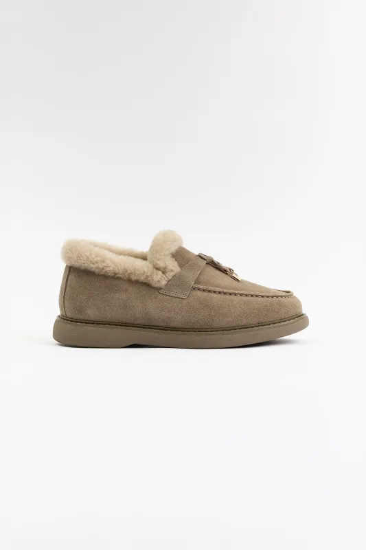 Karter Beige made by Lonza