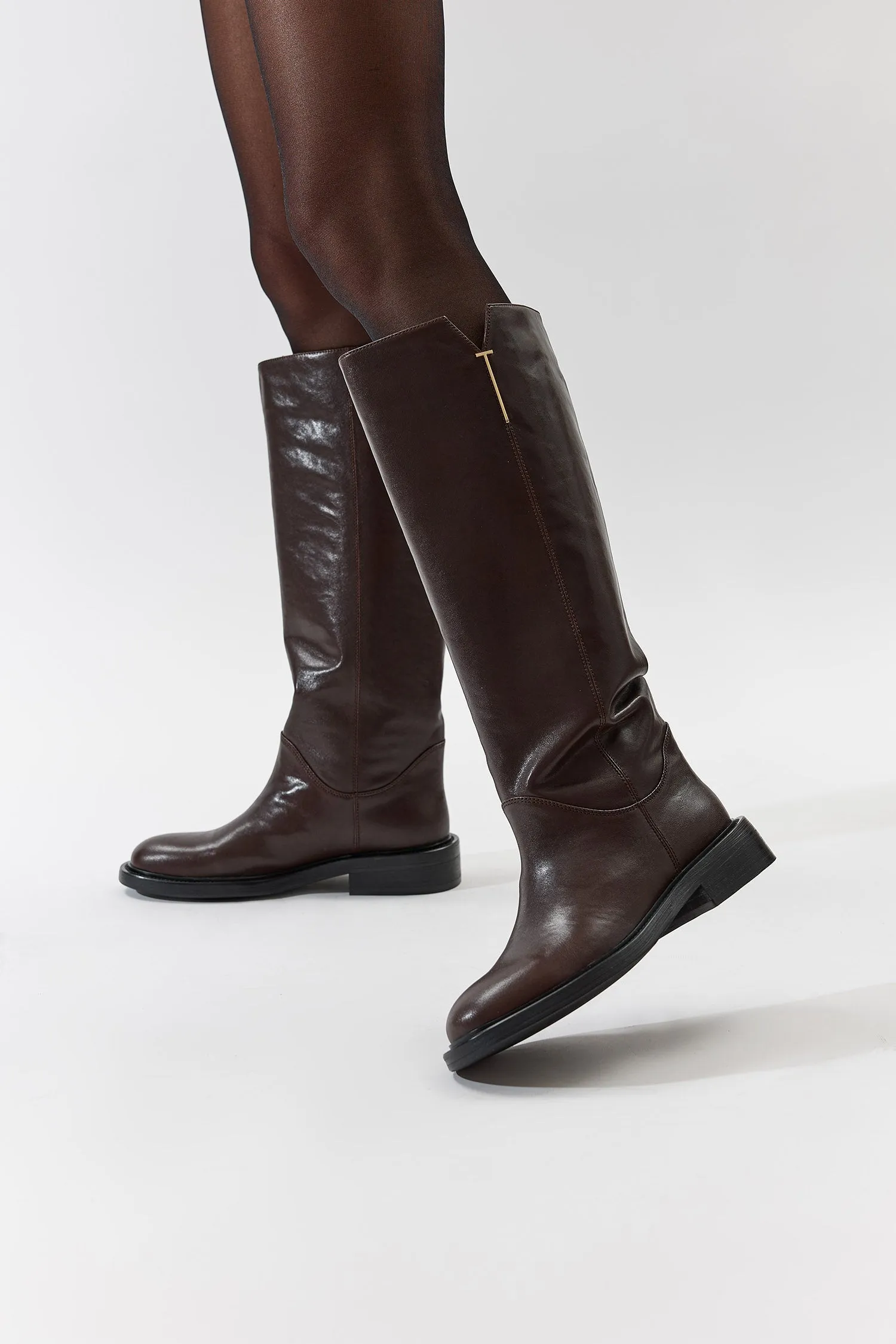 Miranda Brown sold by Lonza