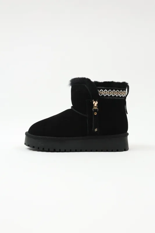 Hestia Black made by Lonza