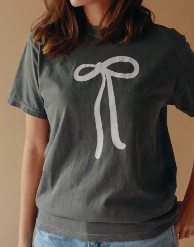Big Bow, Vintage Wash T-Shirt made by Joseph + Sue