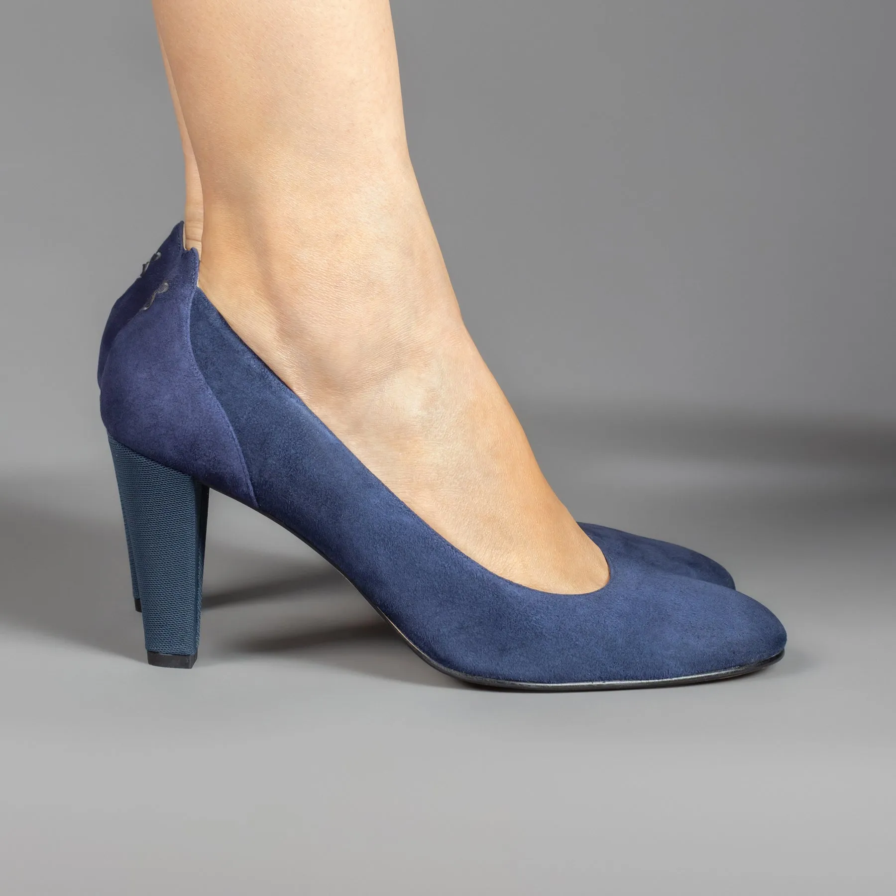 Emma sold by Antonia Saint product image thumbnail 4