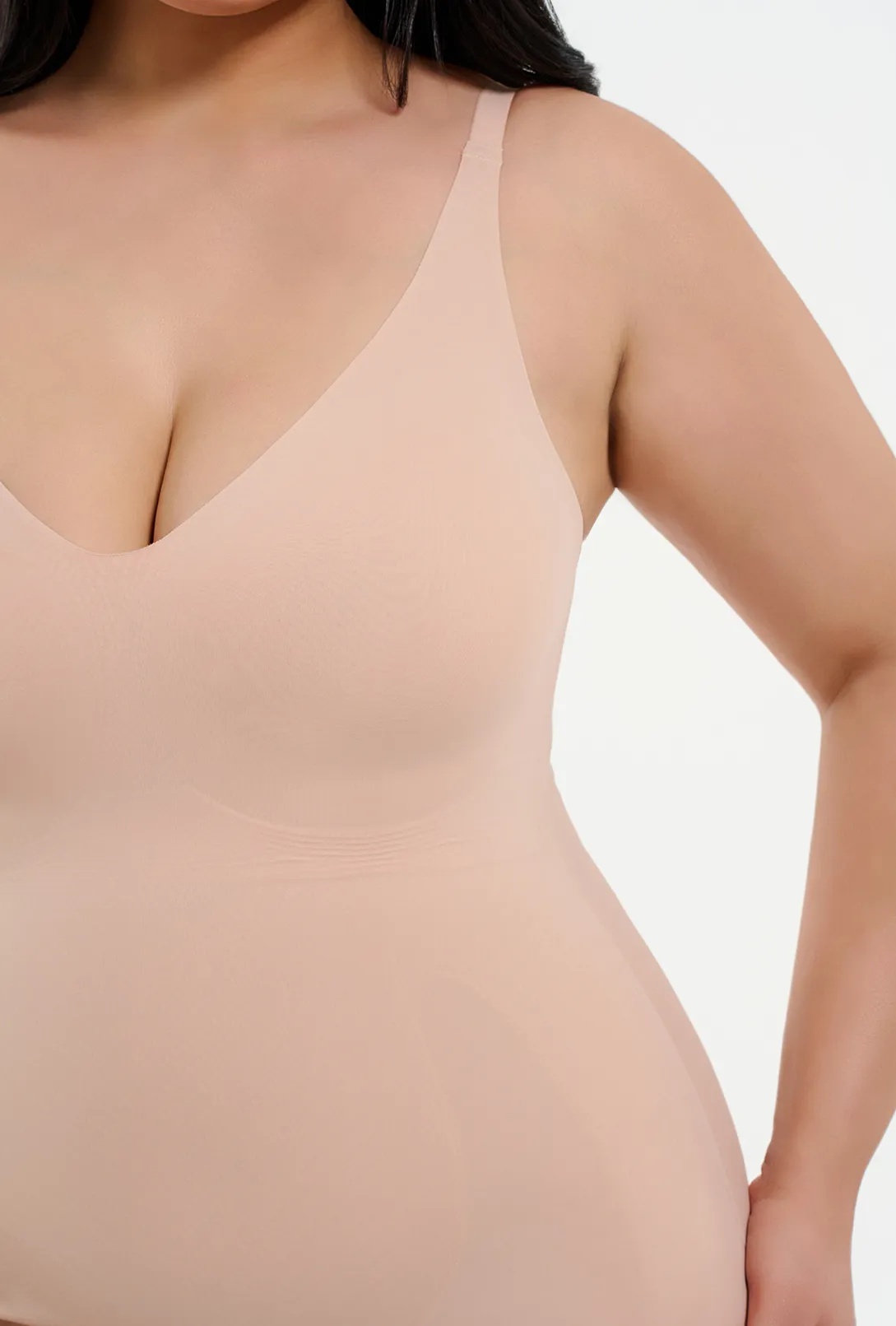 MID-THIGH BODYSUIT | Beige sold by BODY by Julia product image thumbnail 4