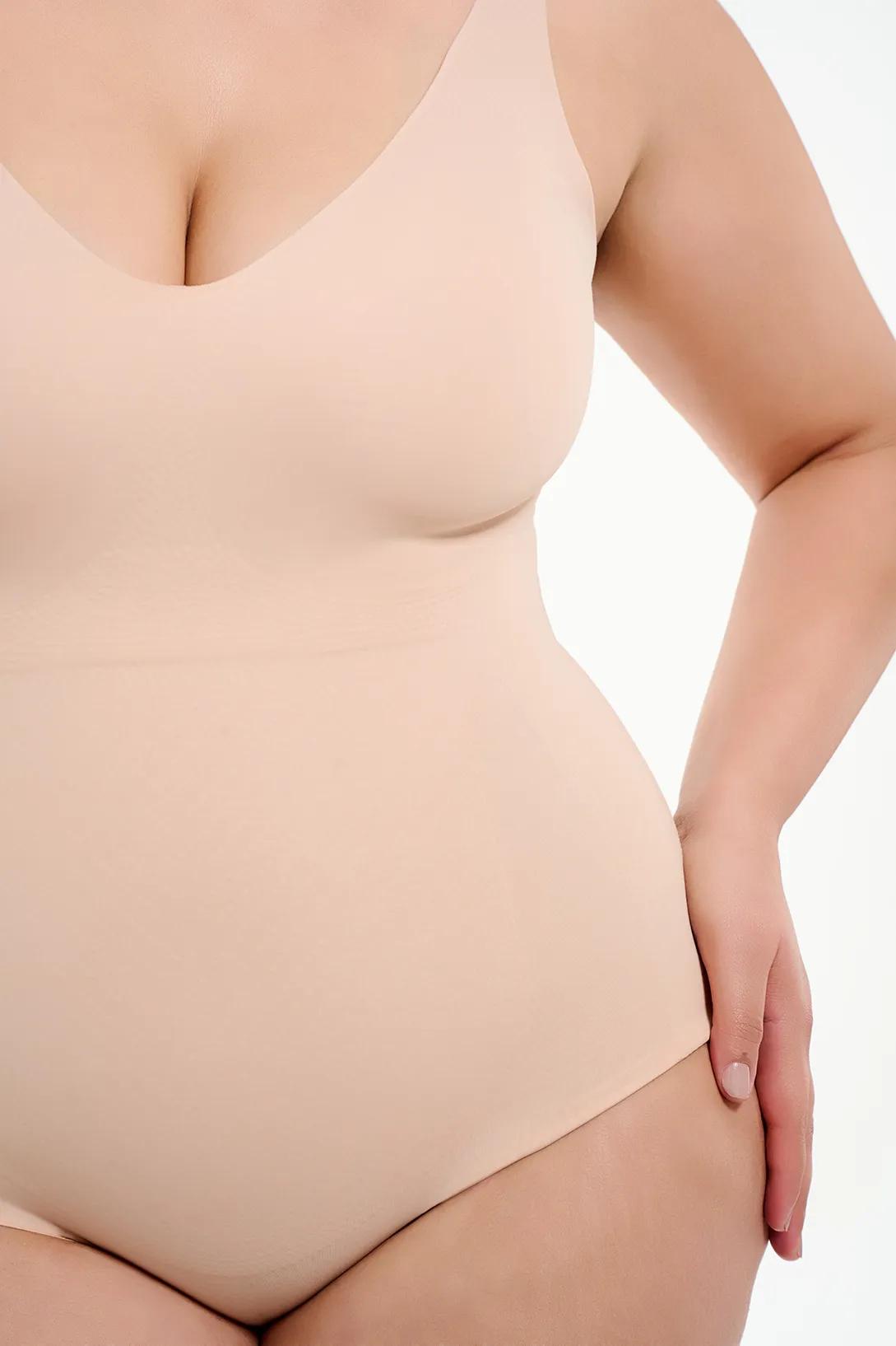 POWERBOND BODYSUIT | Beige sold by BODY by Julia product image thumbnail 3