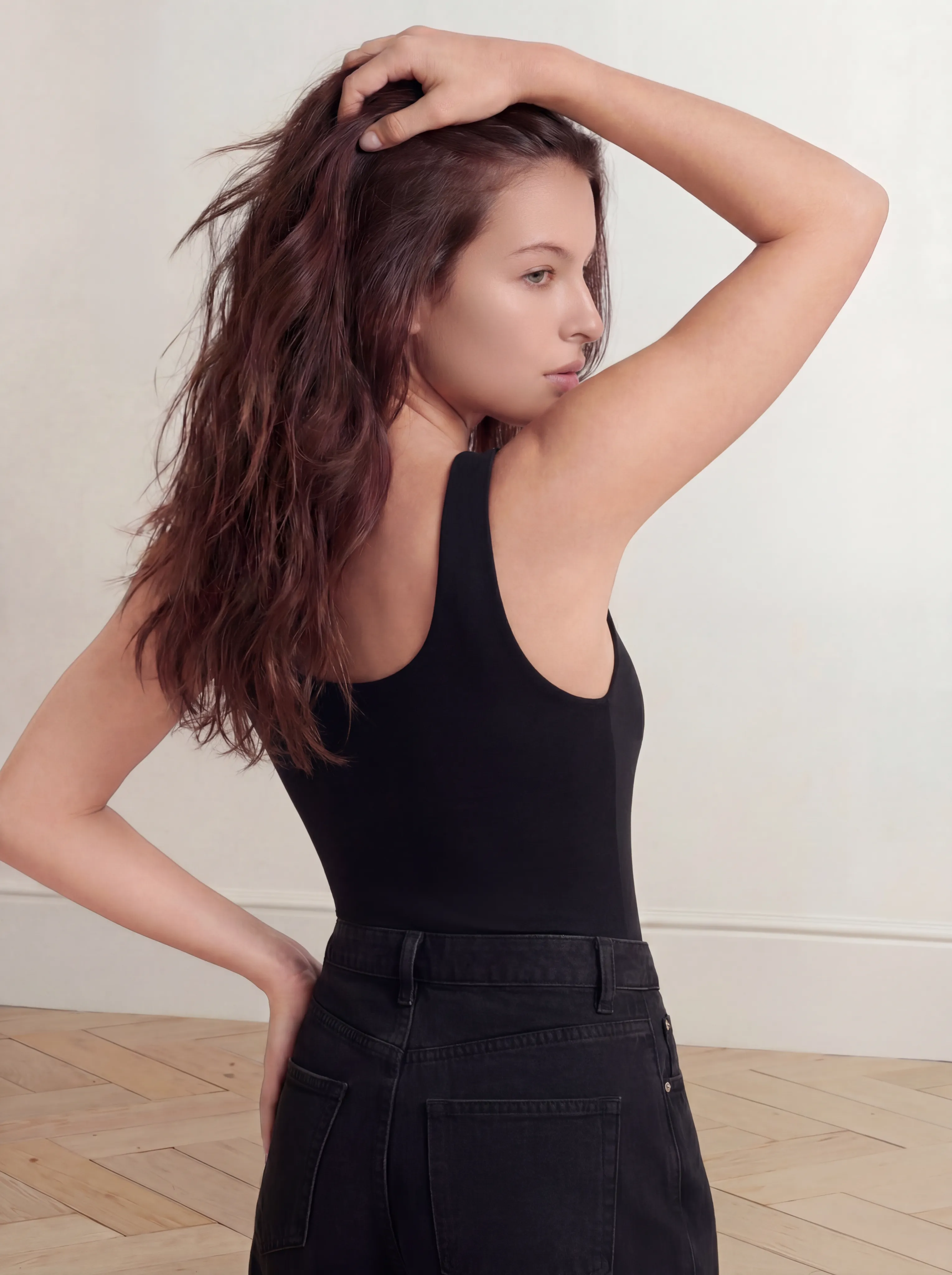 Relaxed Boyfriend Tank Smooths Waist & Core | Black sold by BODY by Julia product image thumbnail 4